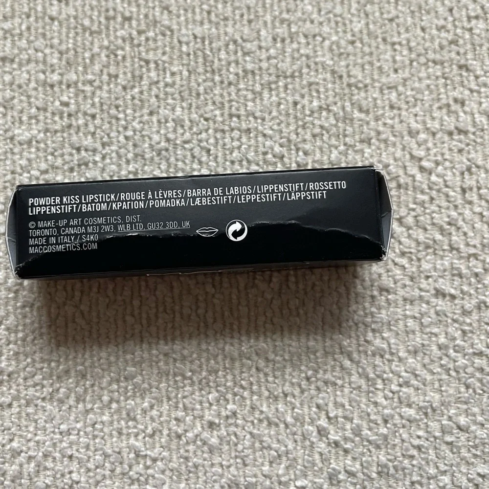 MAC Cosmetics brand new